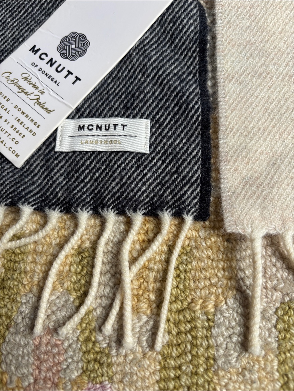 McNutt of Donegal Jasmine Ombré Merino Lambswool Scarf woven in Ireland NWT - Picture 8 of 15